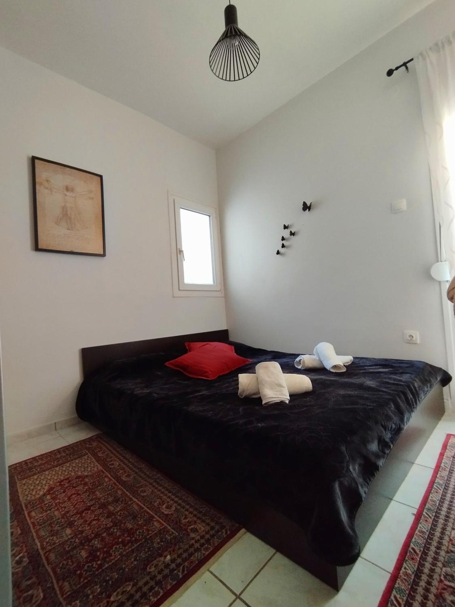 Antonia'S Cozy Apartment อาเยีย ตรีอาส ภายนอก รูปภาพ